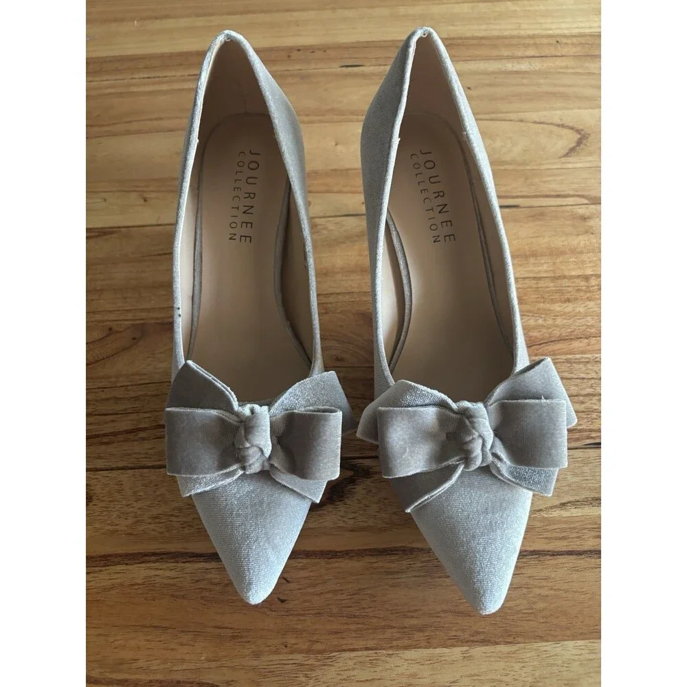 Crystol Slip On Low Stiletto Pumps Grey Velvet With Bow 10 Journee Collection